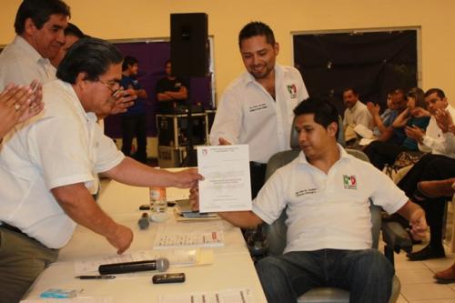 Continúan fortaleciendo el PRI Municipal